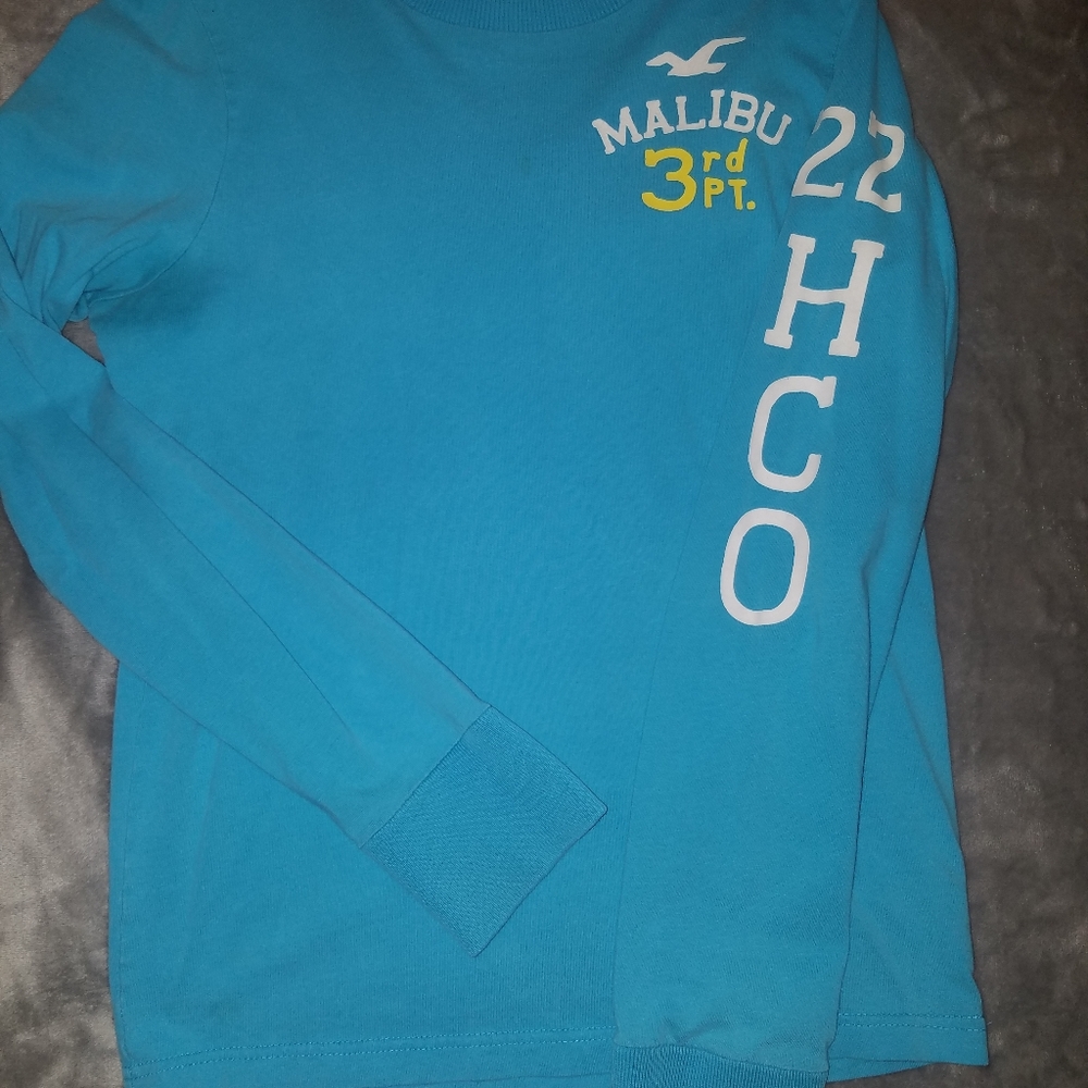 Hollister Long Sleeve T-shirt